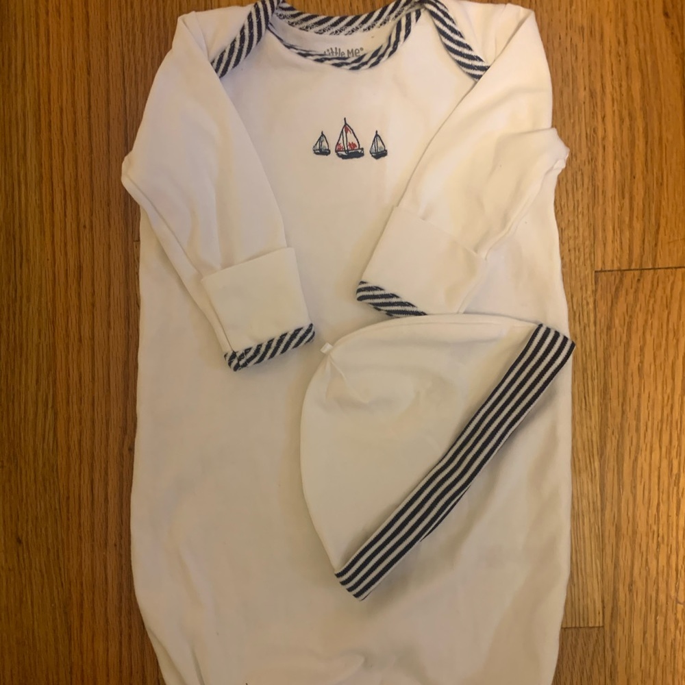 Little Me gown and hat set! 0-3
